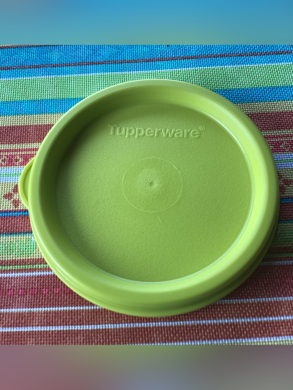 Tupperware Super Snack Set of 10 - 2 sizes in green and orange - Picture 5 of 5
